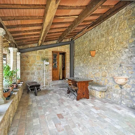 Sleeps 2 Centeno